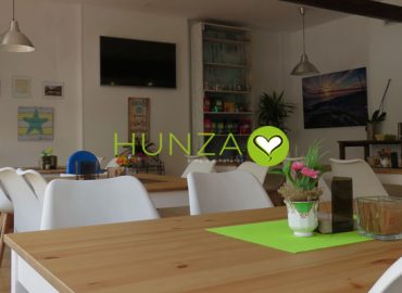 We discover Hunza bio cafe in San Antonio