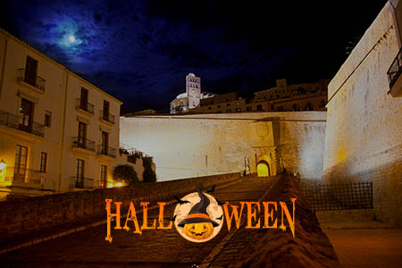 Dalt Vila in the moonlight