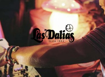 Namaste celebrates its 20th anniversary in Las Dalias