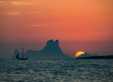Healthy Holiday Goals: How Travellers Prepare for Ibiza Getaways