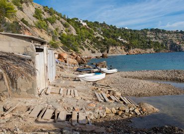 Experience Ibiza Like Never Before with a Cruise and Stay Holiday