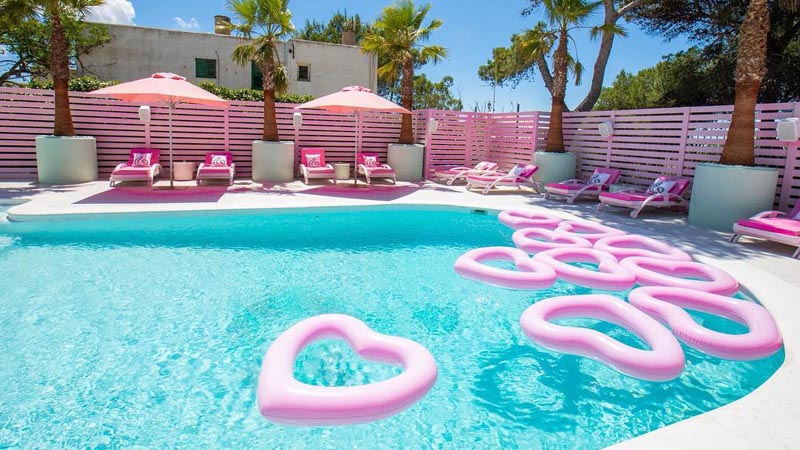 Wiki Woo Pool
