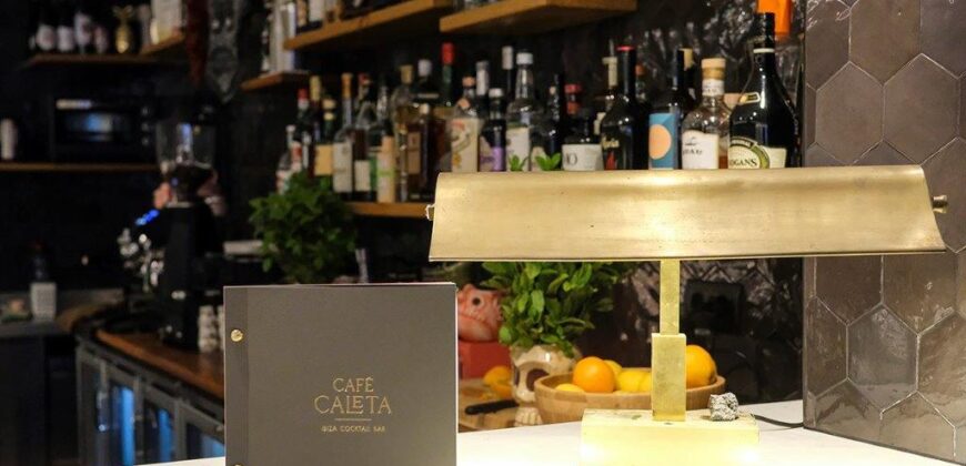 Cafe Caleta">